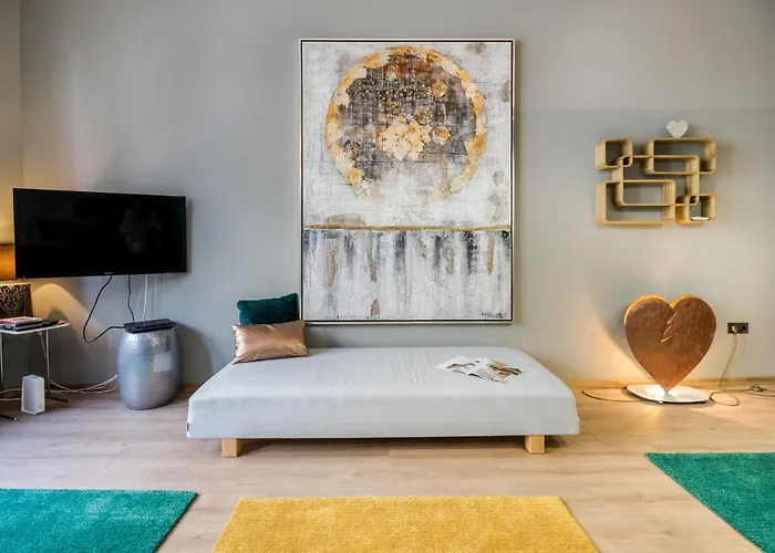 Luxury Pilvax