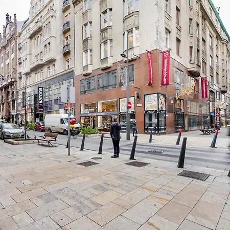 Διαμέρισμα Luxury Pilvax *